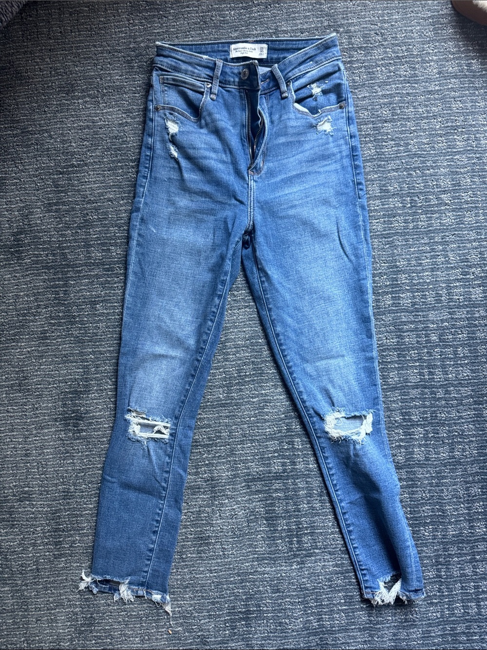 Abercrombie & Fitch Curve Love The Super Skinny Ankle High Rise Super Skinny